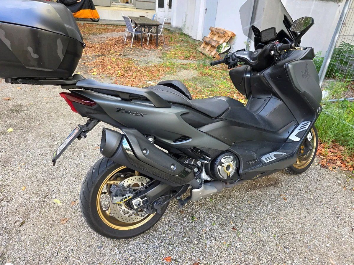 Yamaha T-Max Tech – Foto 1 von 5